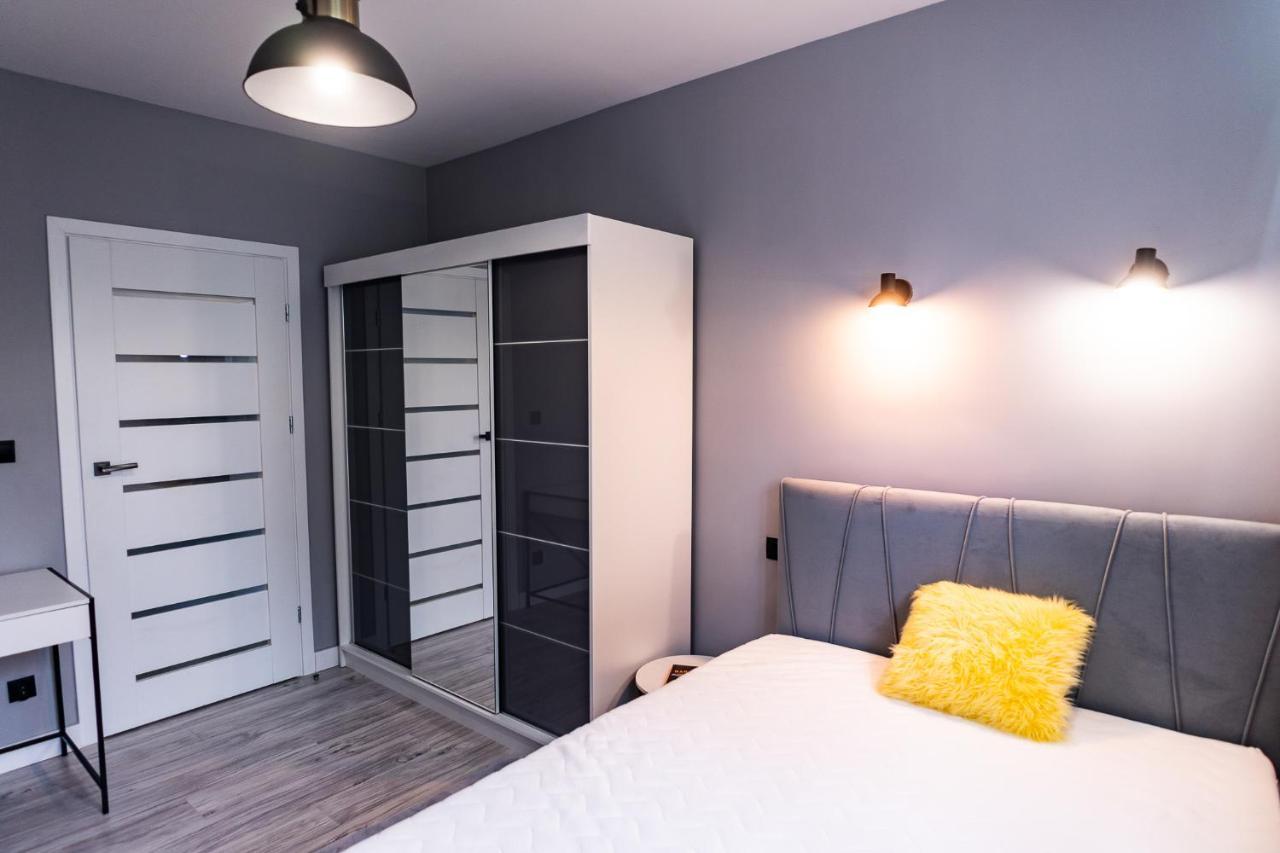 ビエルスコ・ビアバApartament Przy Bystrzanskiejアパートメント エクステリア 写真
